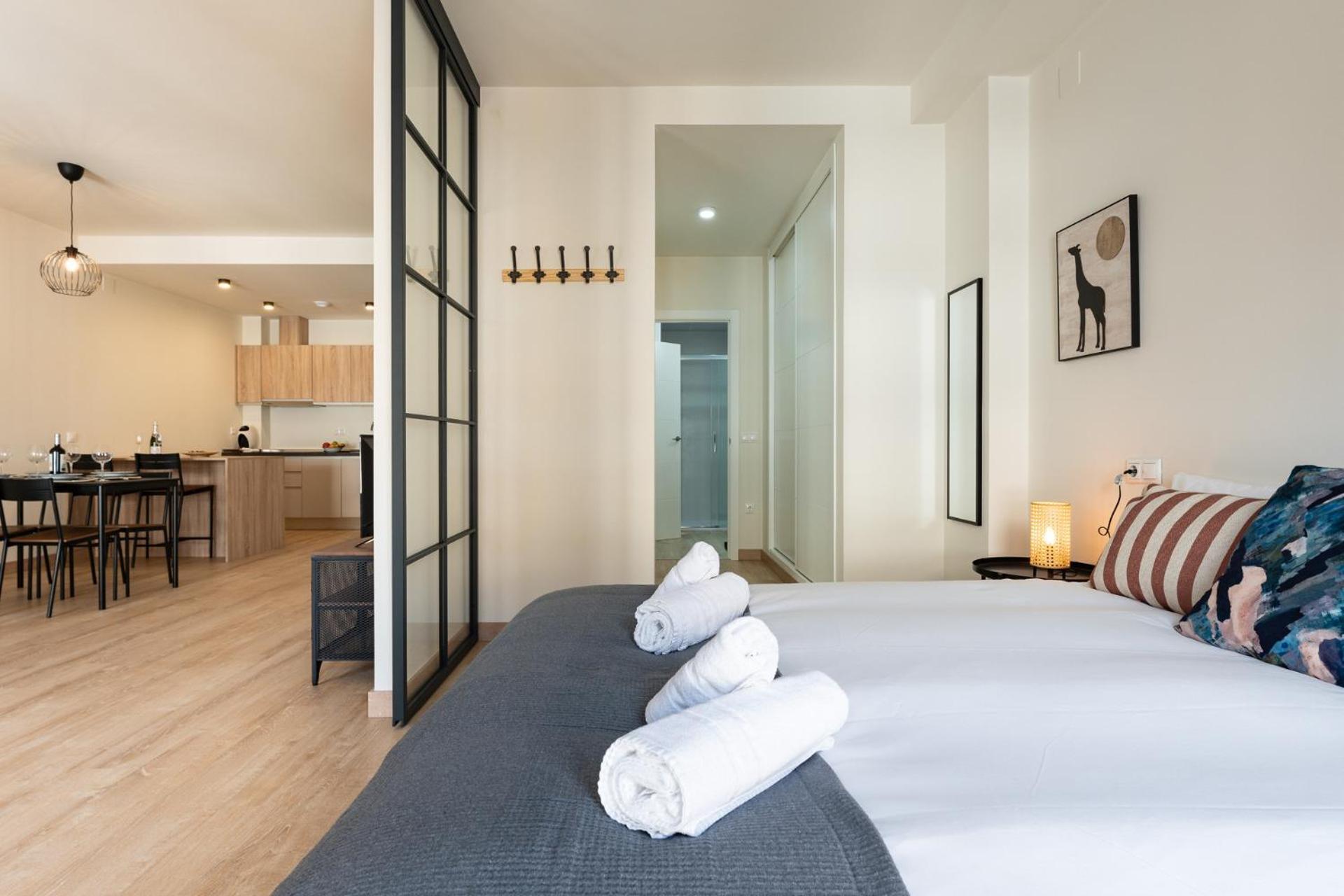 Malagasuite Comfortable Home Apartments Esterno foto